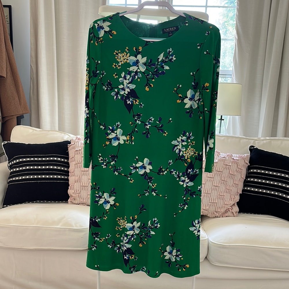 Lauren Ralph Lauren Green Sheath Dress with 3/4 Sleeves